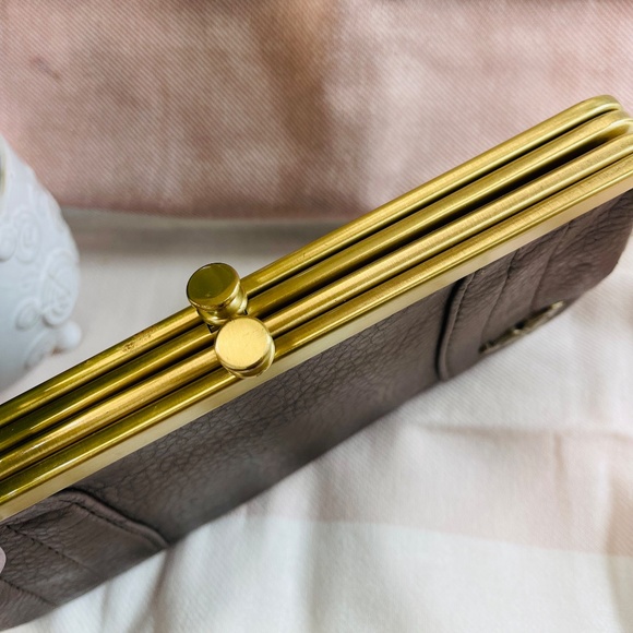 Roxy Clutch/Wallet - Picture 7 of 7